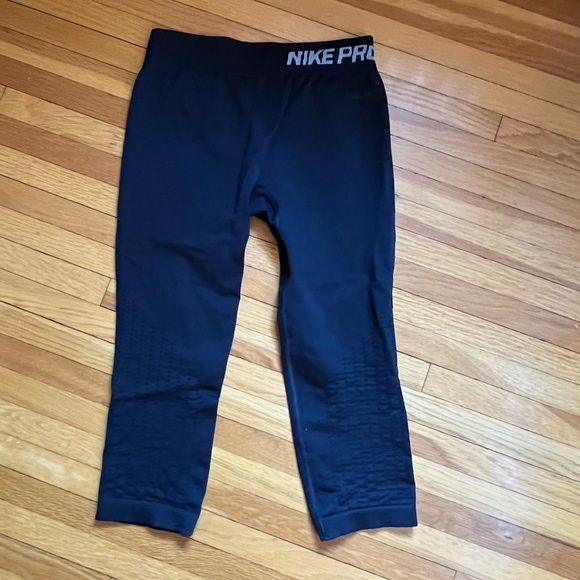 NIKE PROS LEGGINGS - Picture 6 of 6